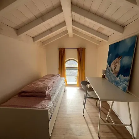 Appartement Roma 8 Limana