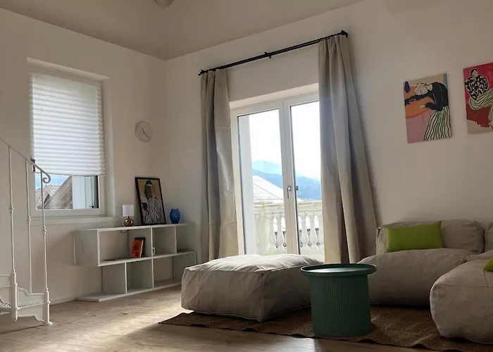 Roma 8 Apartament Limana